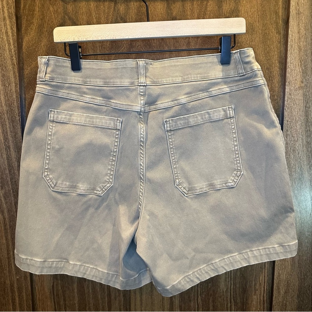 Lot of 4 Pairs of SPANX Women's Shorts - Blue, Orange, Tan, Charcoal - Size XL - Picture 7 of 14